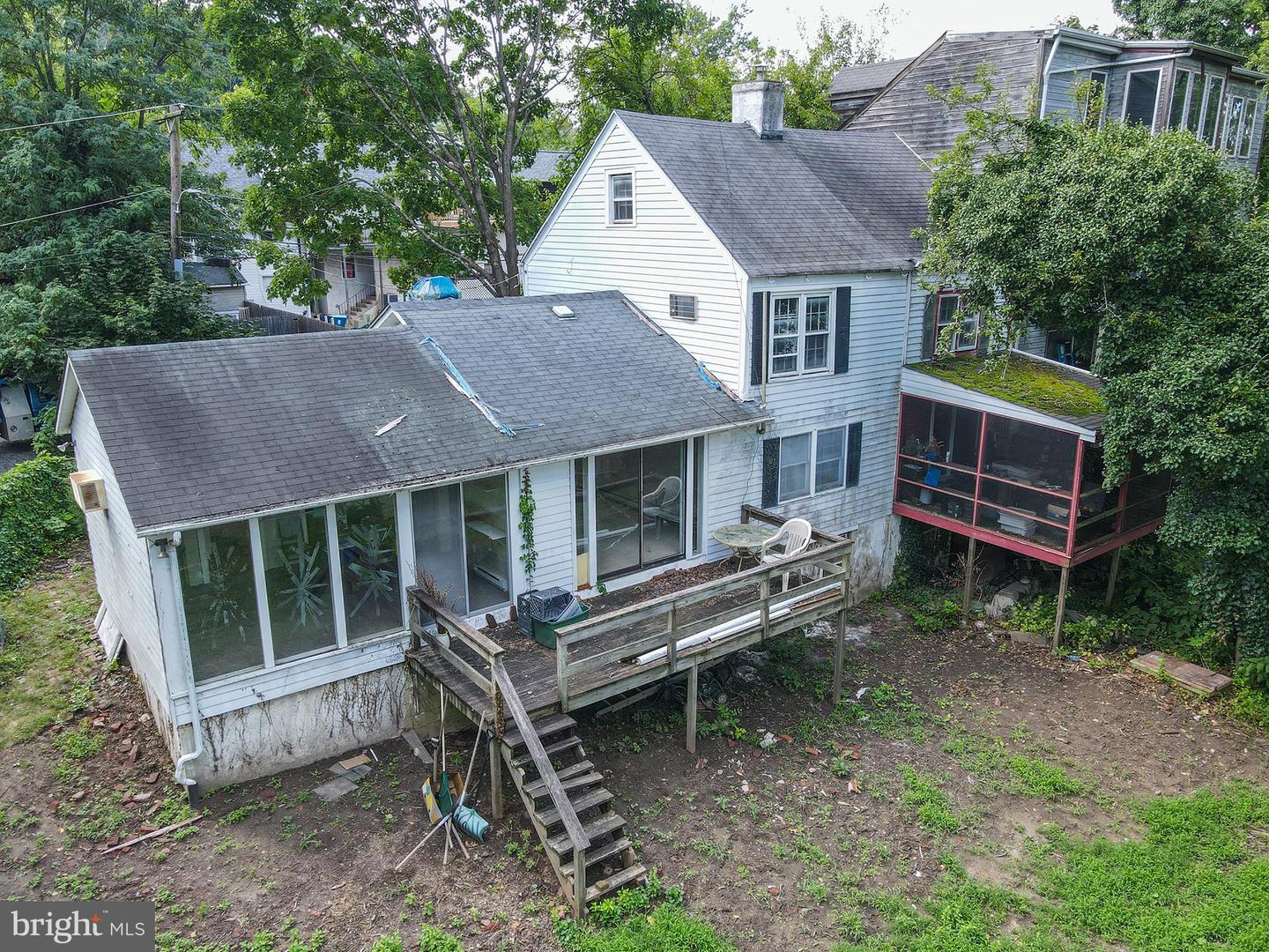48 Waterloo St
