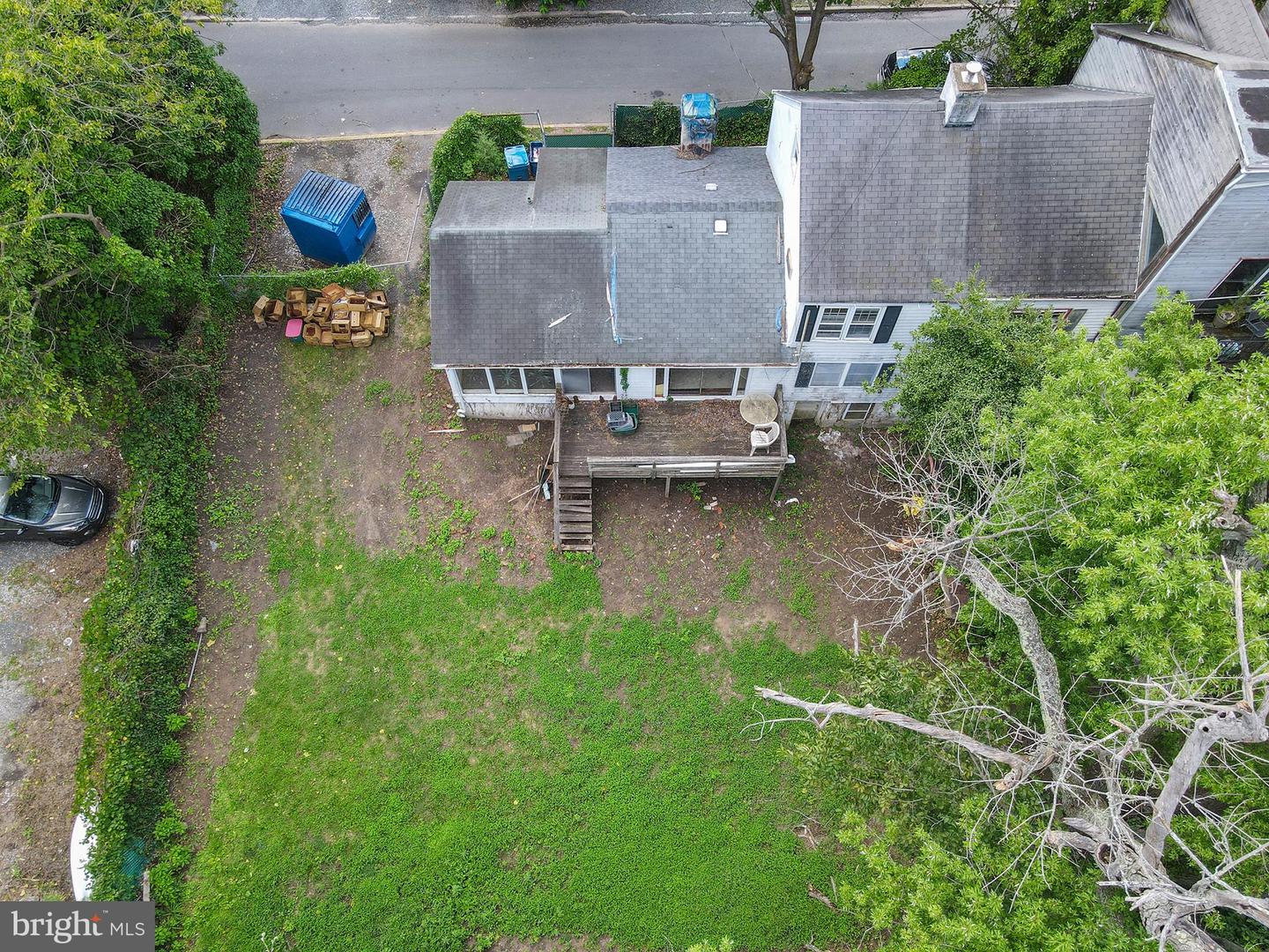 48 Waterloo St