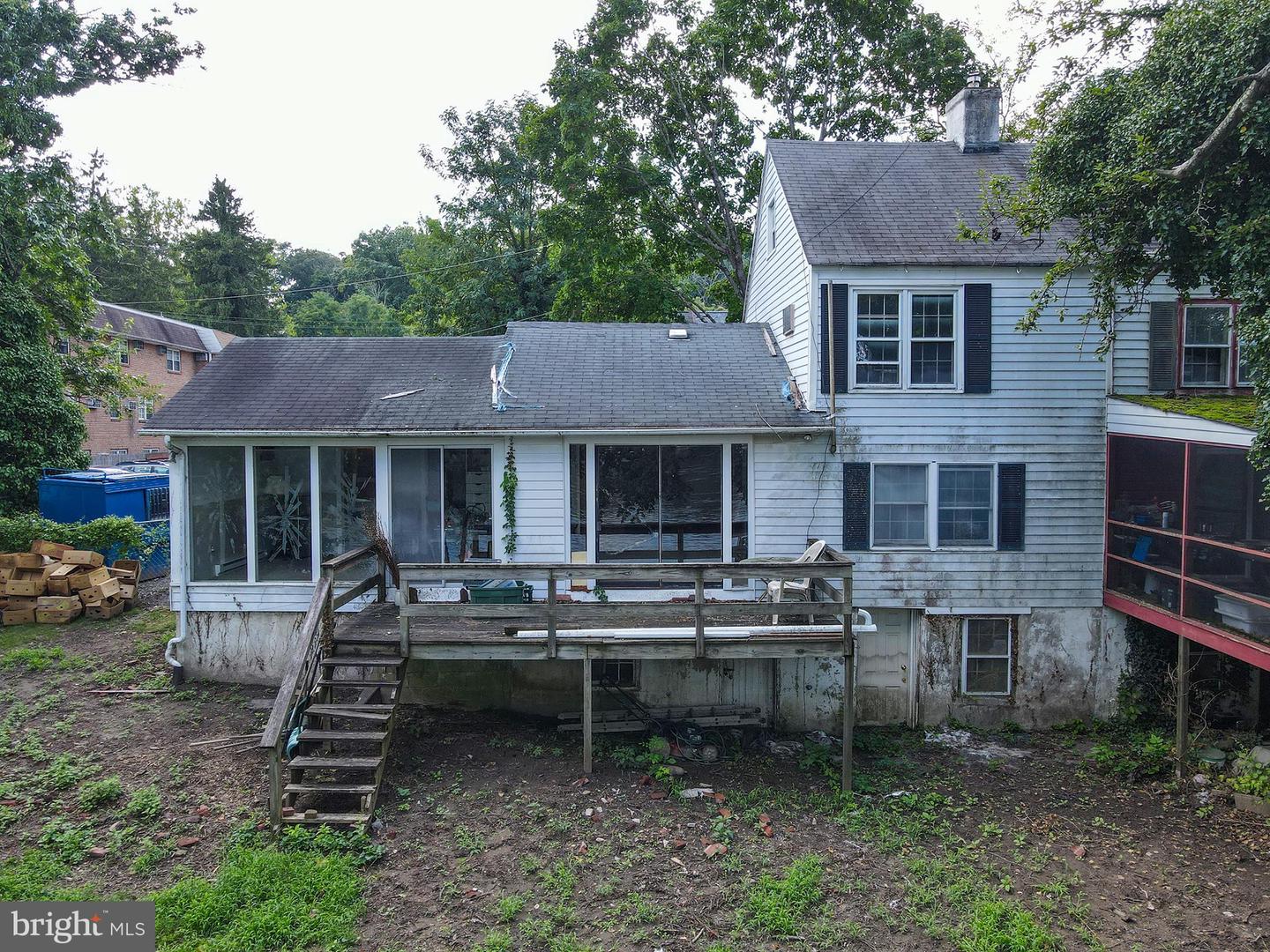 48 Waterloo St