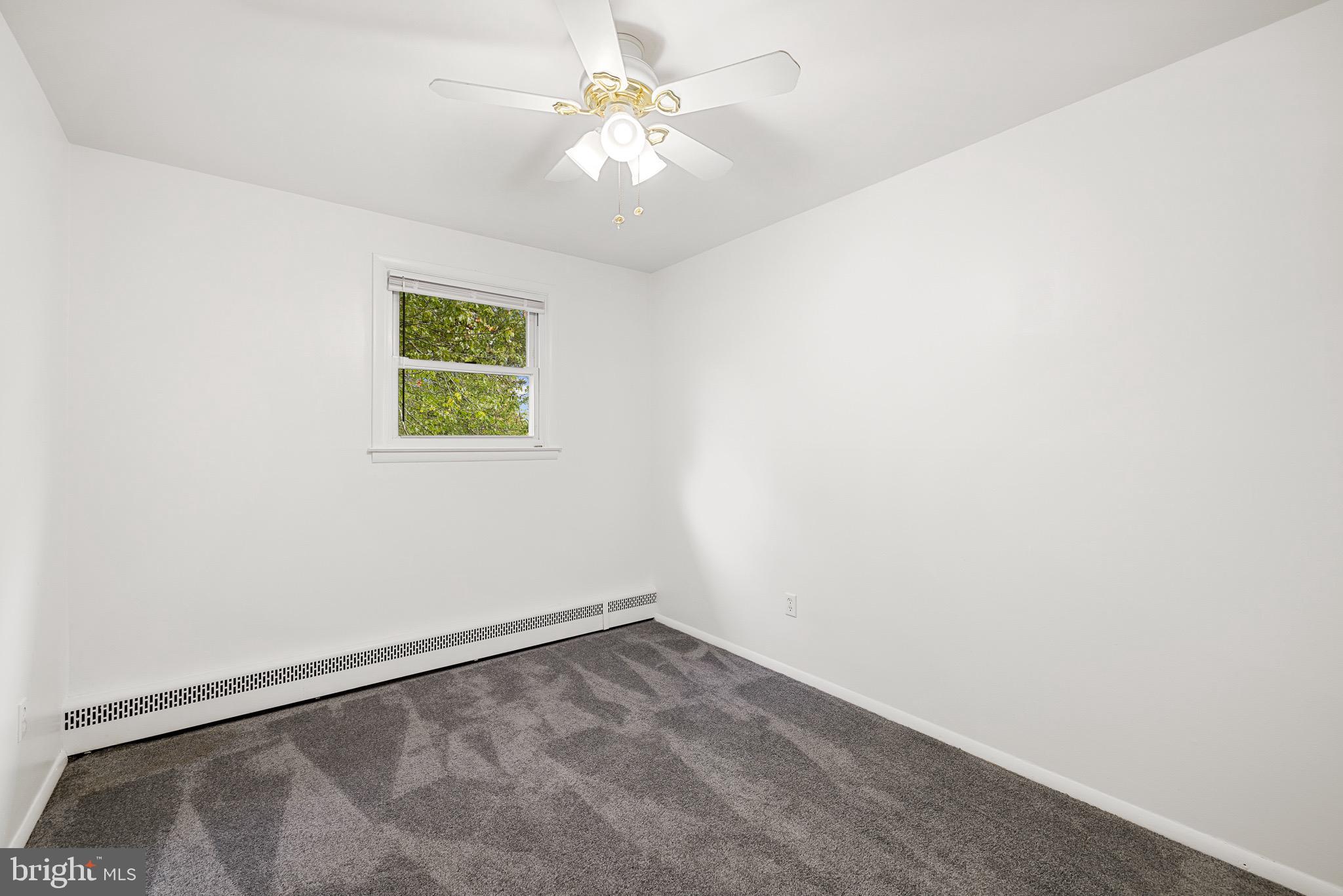 1 Serene Ln