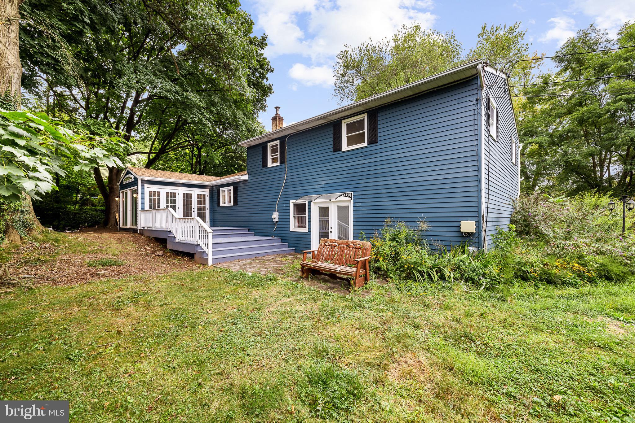 1 Serene Ln