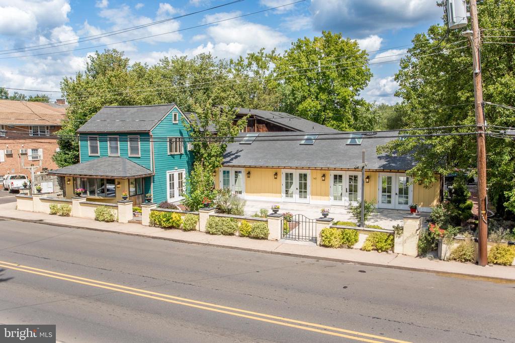 142 S MAIN STREET COMMERCIAL