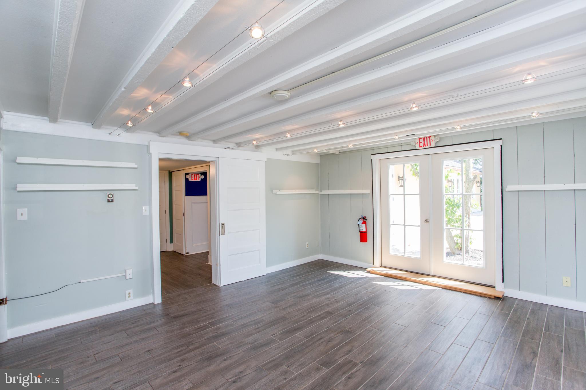 142 S MAIN STREET COMMERCIAL