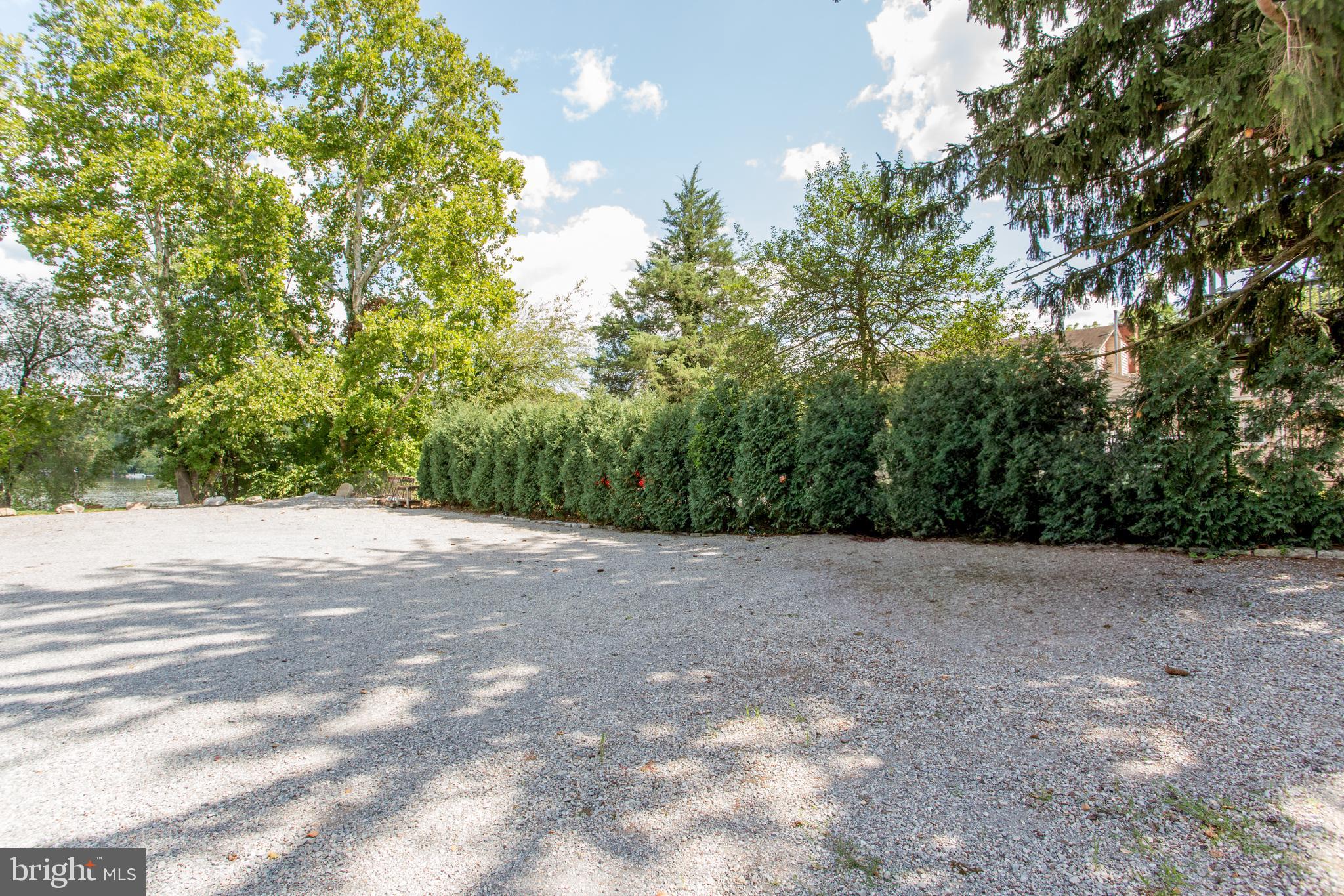 142 S MAIN STREET COMMERCIAL