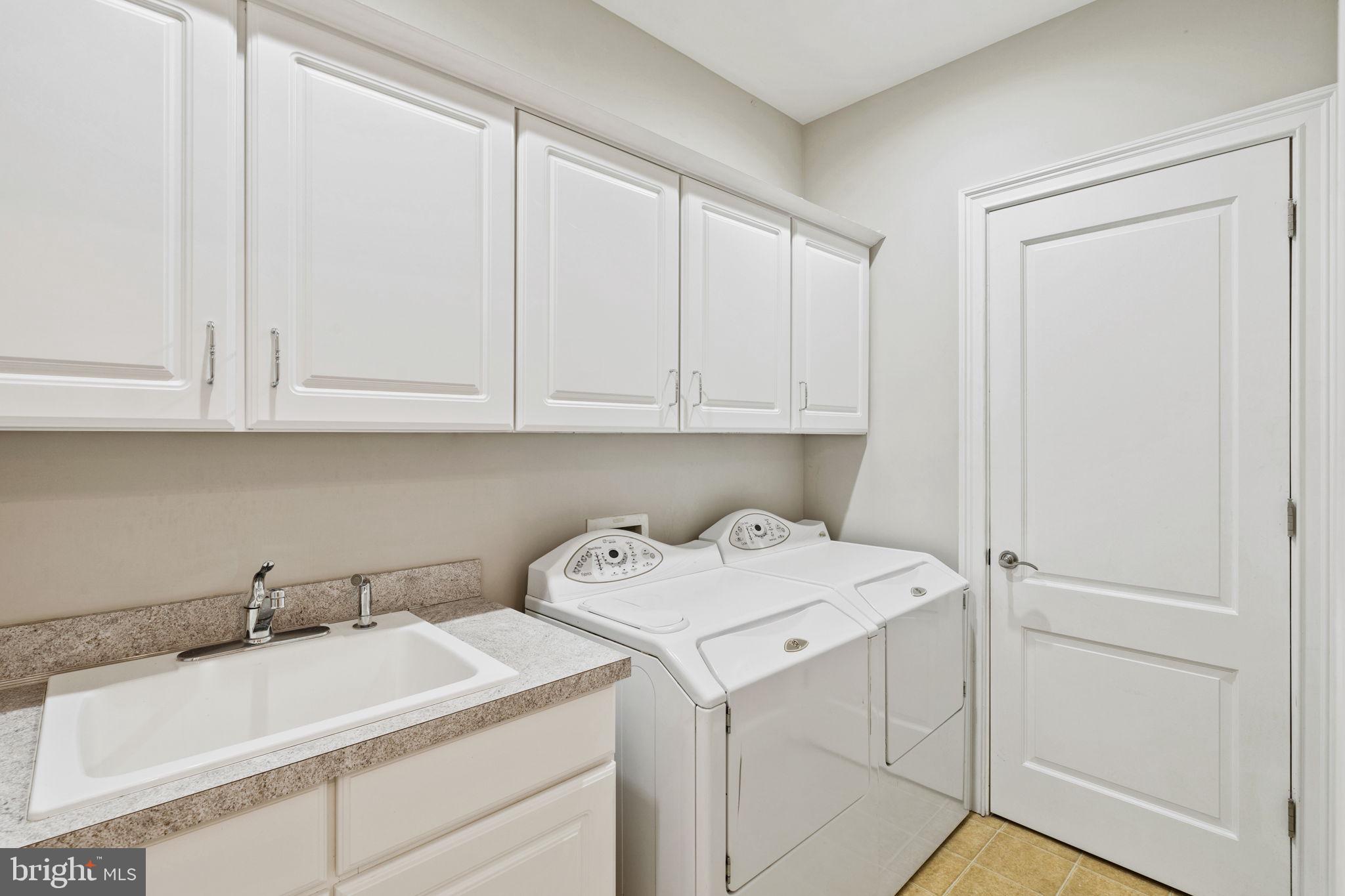 525 Waterview Pl #525