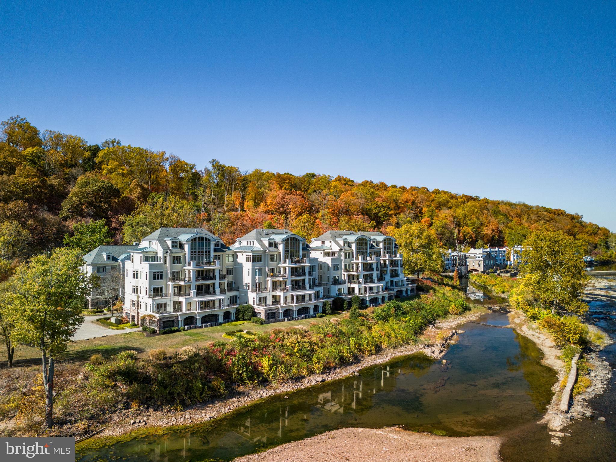 525 Waterview Pl #525