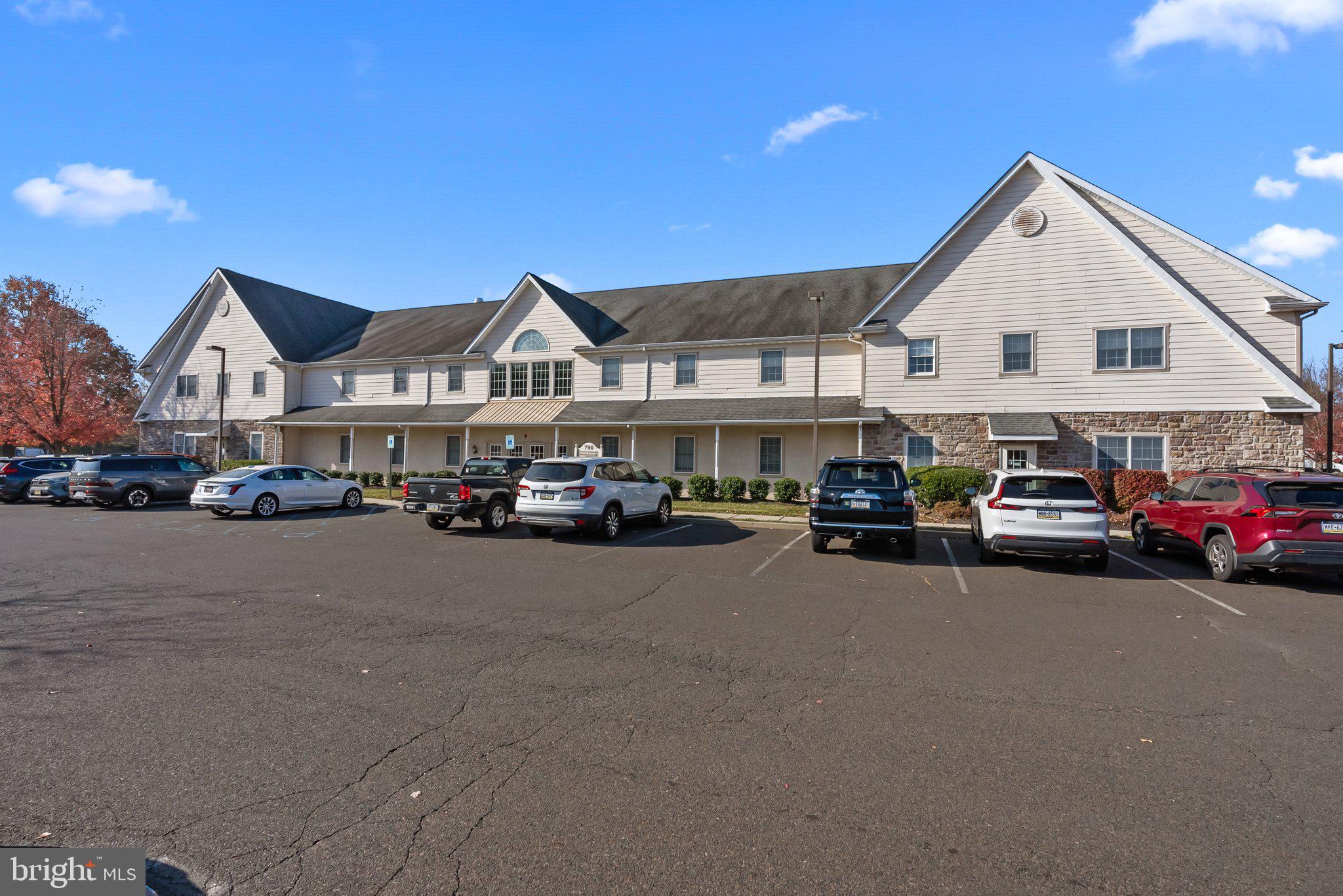 790 NEWTOWN YARDLEY ROAD 422-425