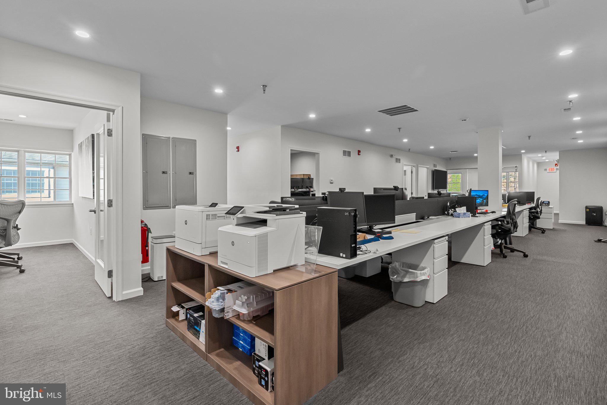 790 NEWTOWN YARDLEY ROAD 422-425