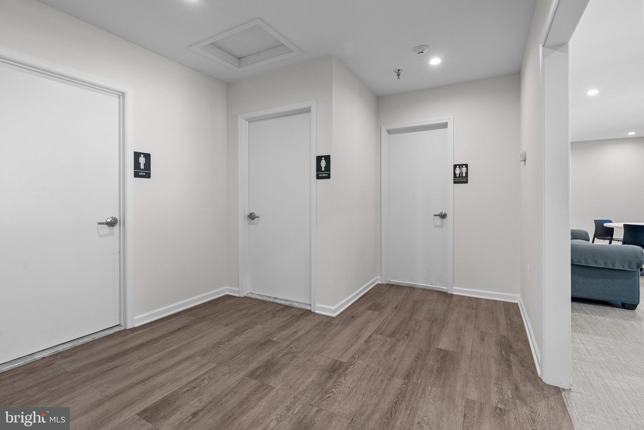 790 NEWTOWN YARDLEY ROAD 422-425