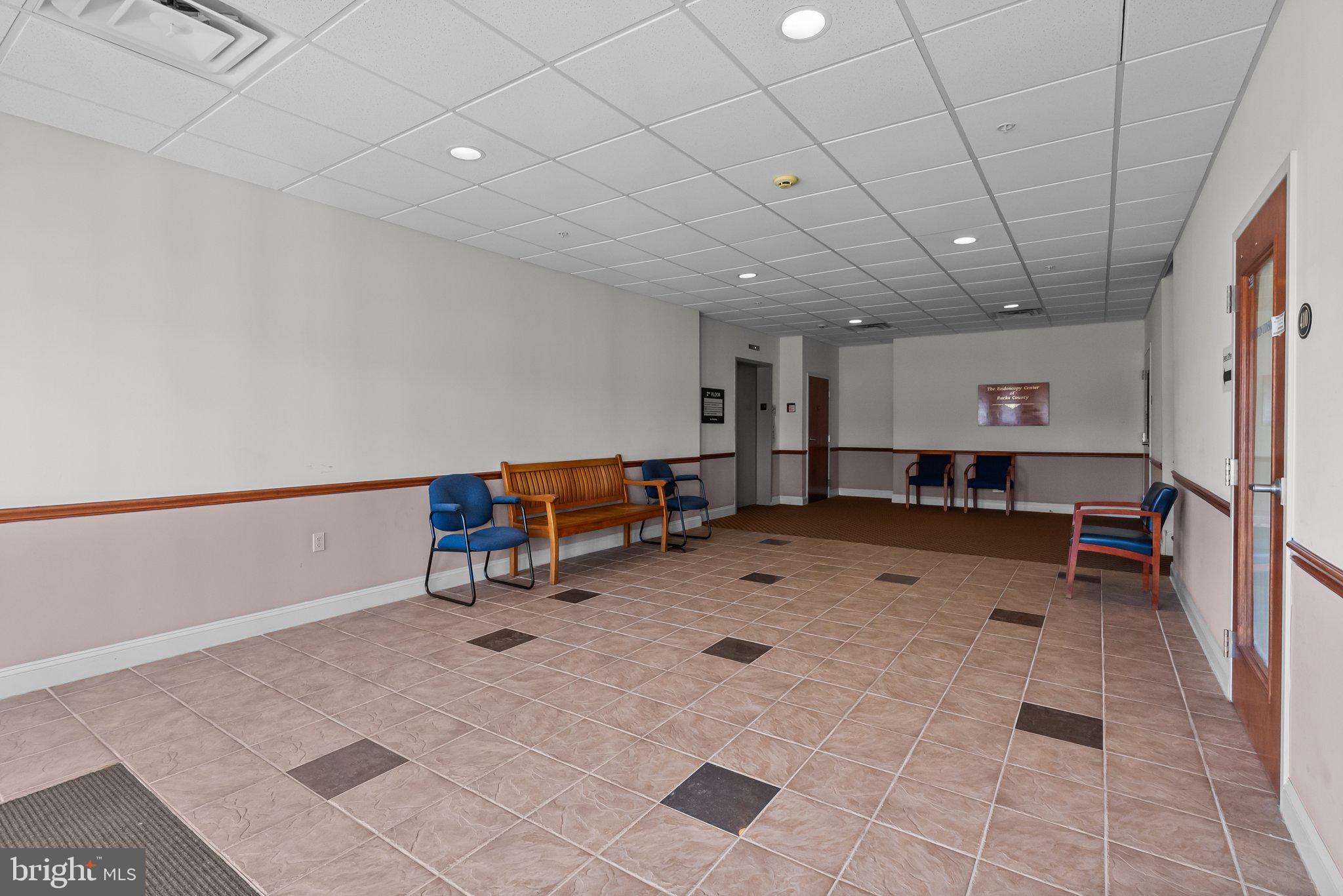 790 NEWTOWN YARDLEY ROAD 422-425