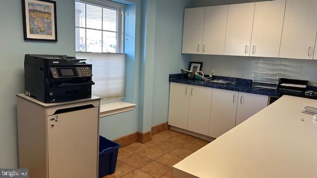 48 WEST OAKLAND AVENUE