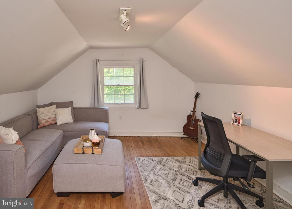 3418 GREAT OAKS RD