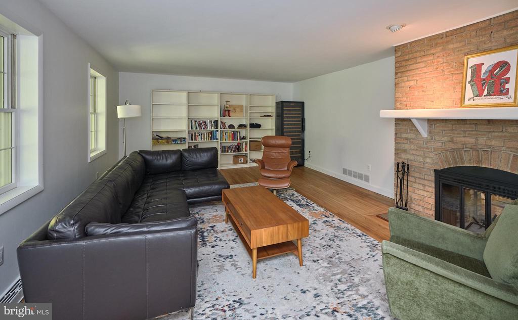 3418 GREAT OAKS RD