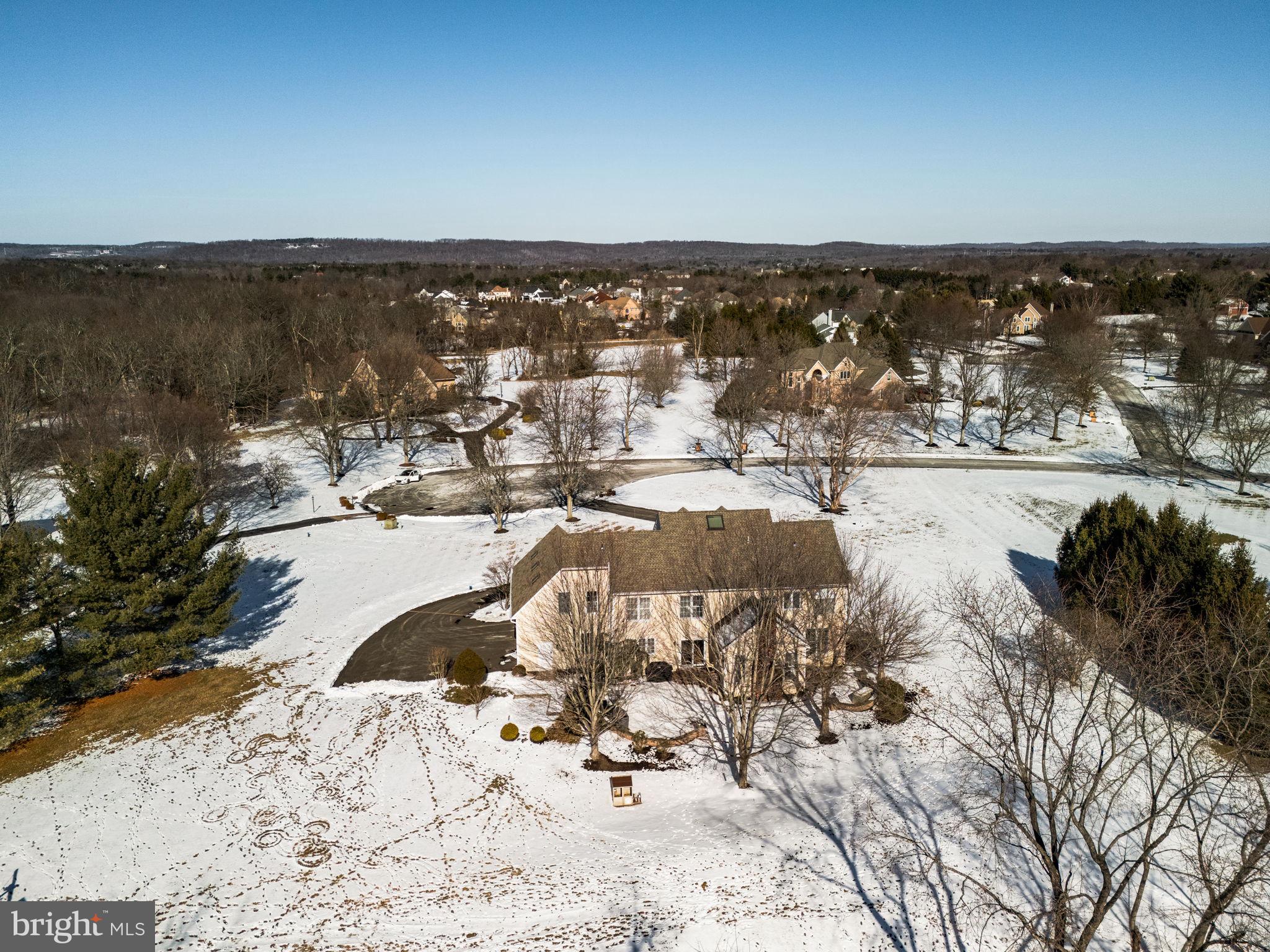 7 Valley View Dr