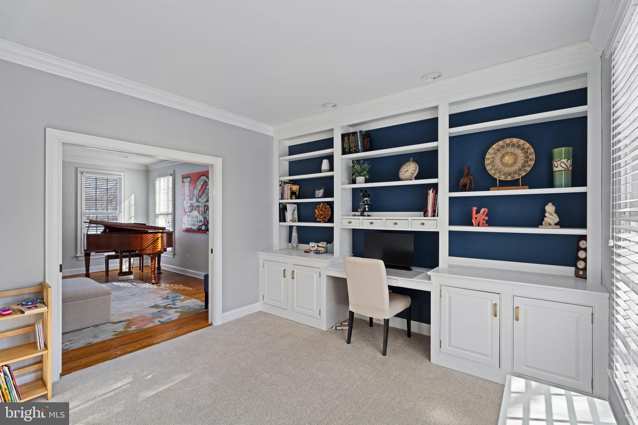 7 Valley View Dr