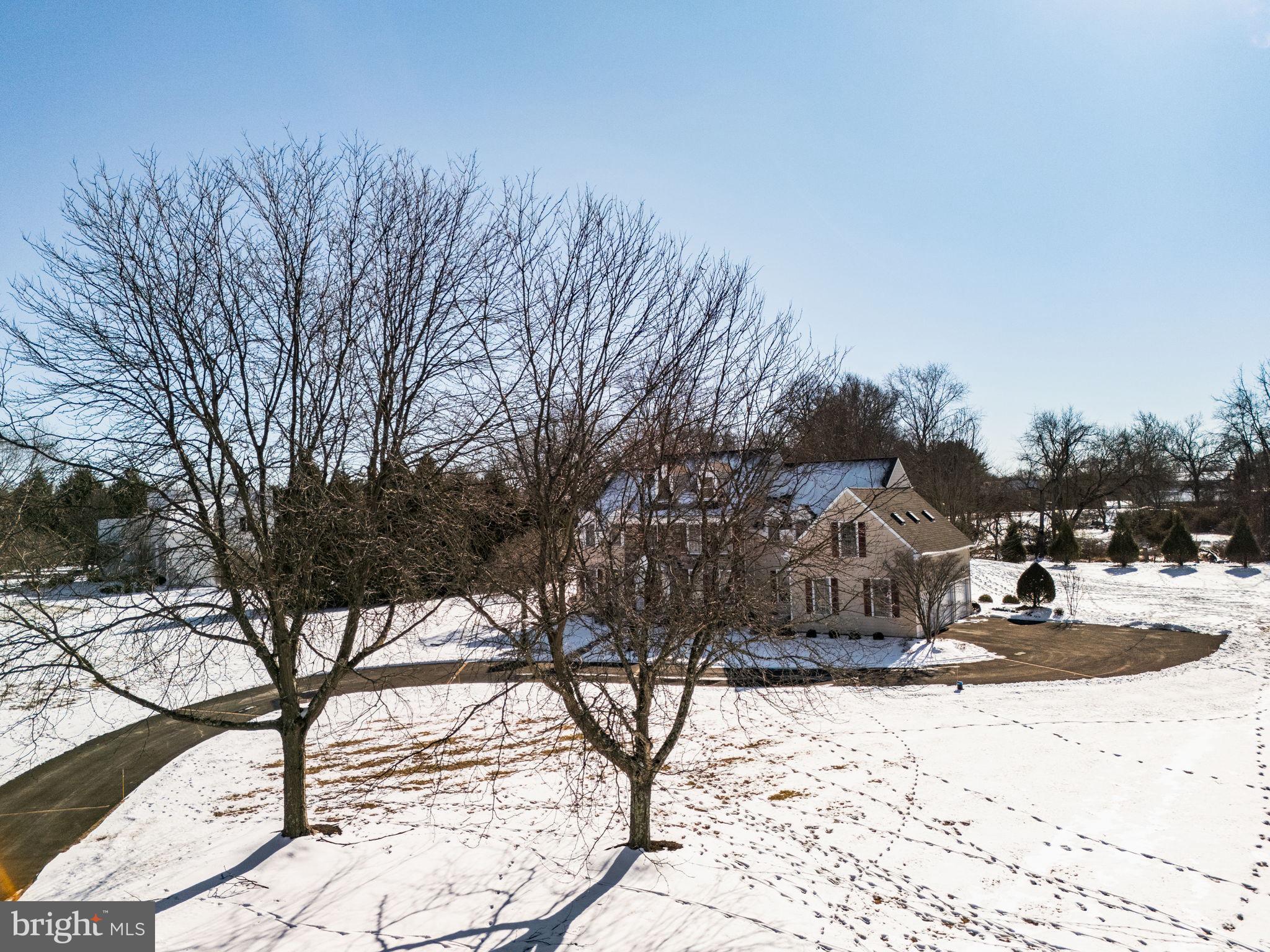 7 Valley View Dr