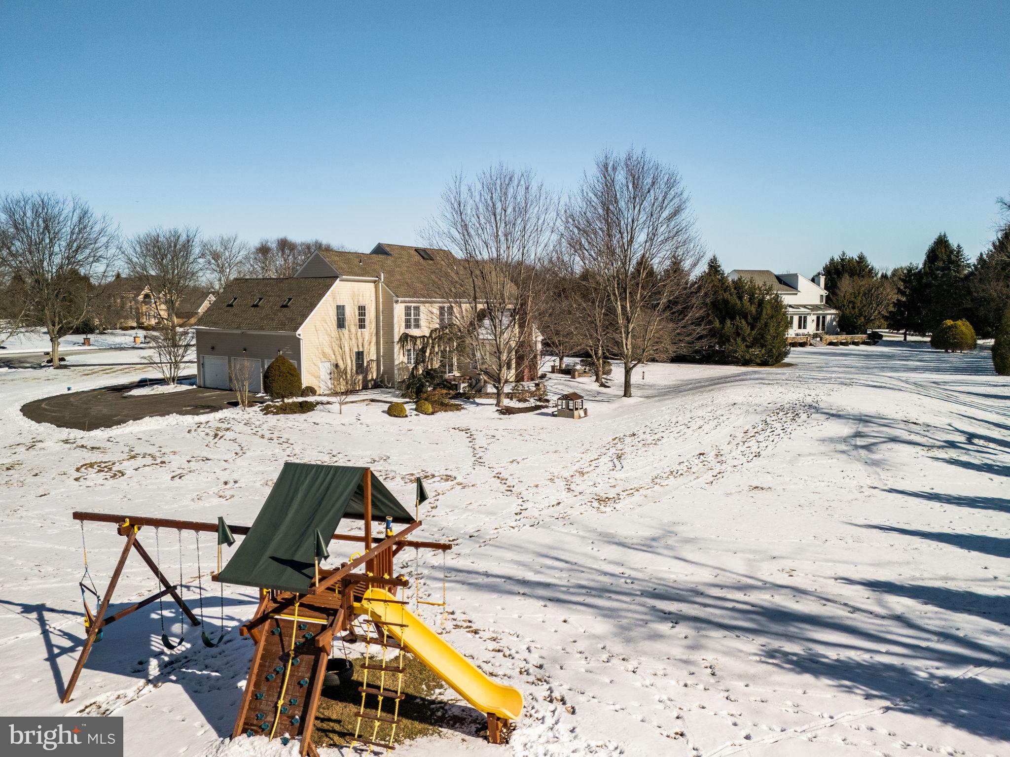 7 Valley View Dr