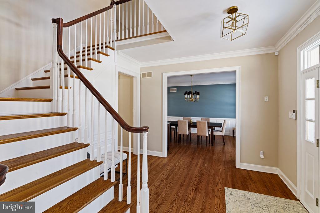 7 Valley View Dr