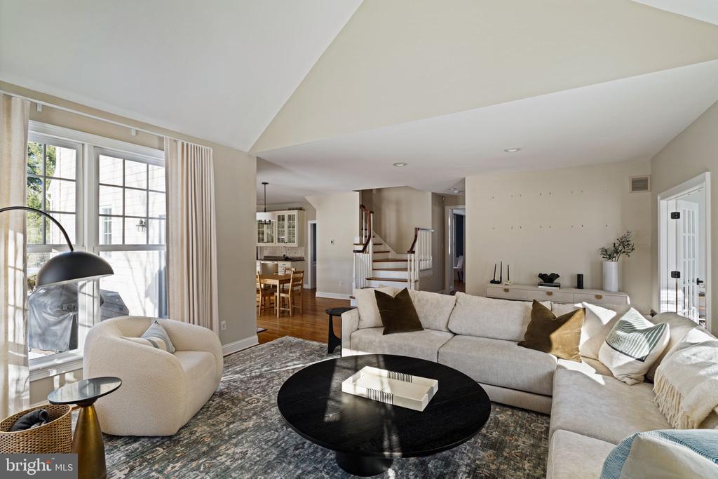 7 Valley View Dr