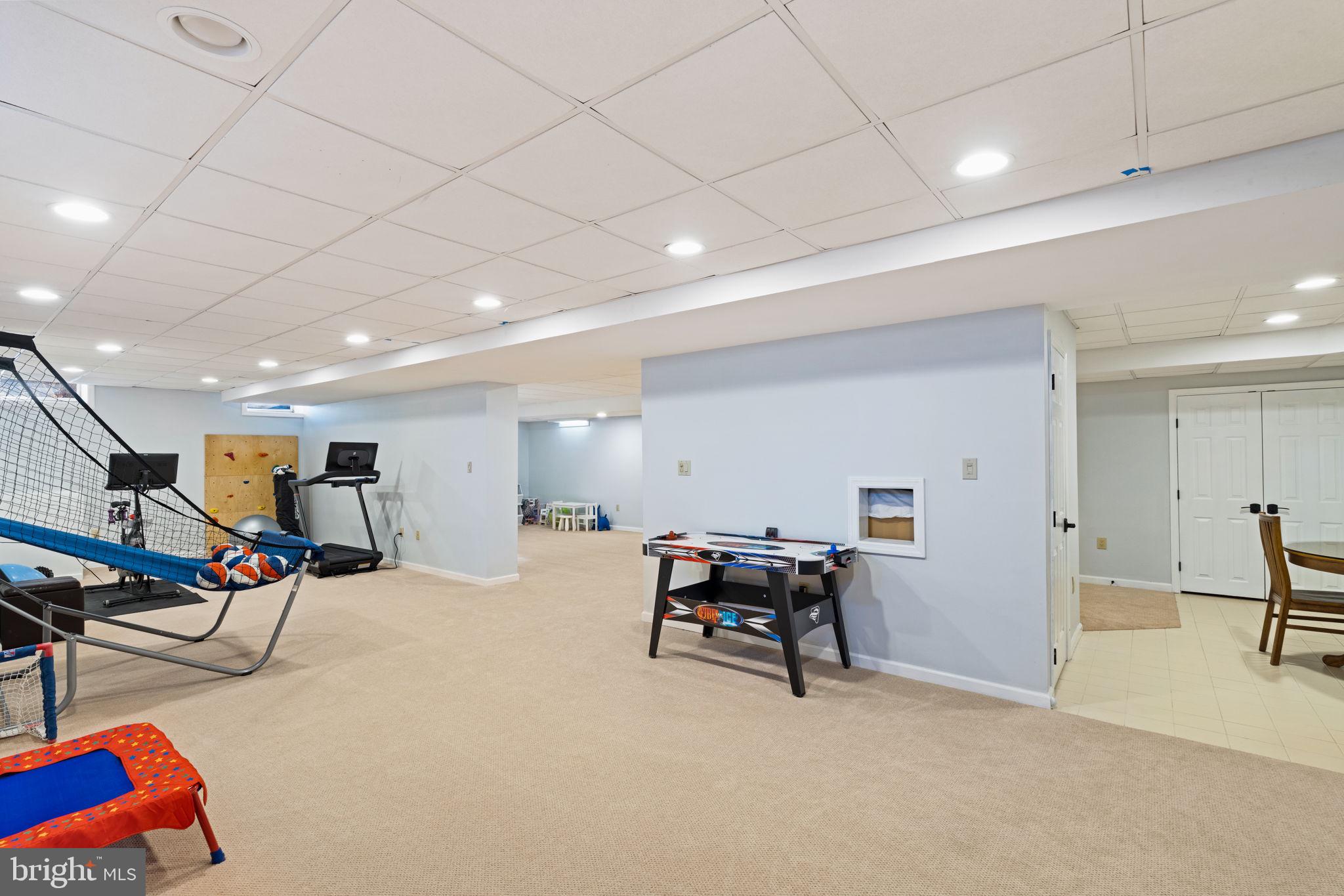 7 Valley View Dr