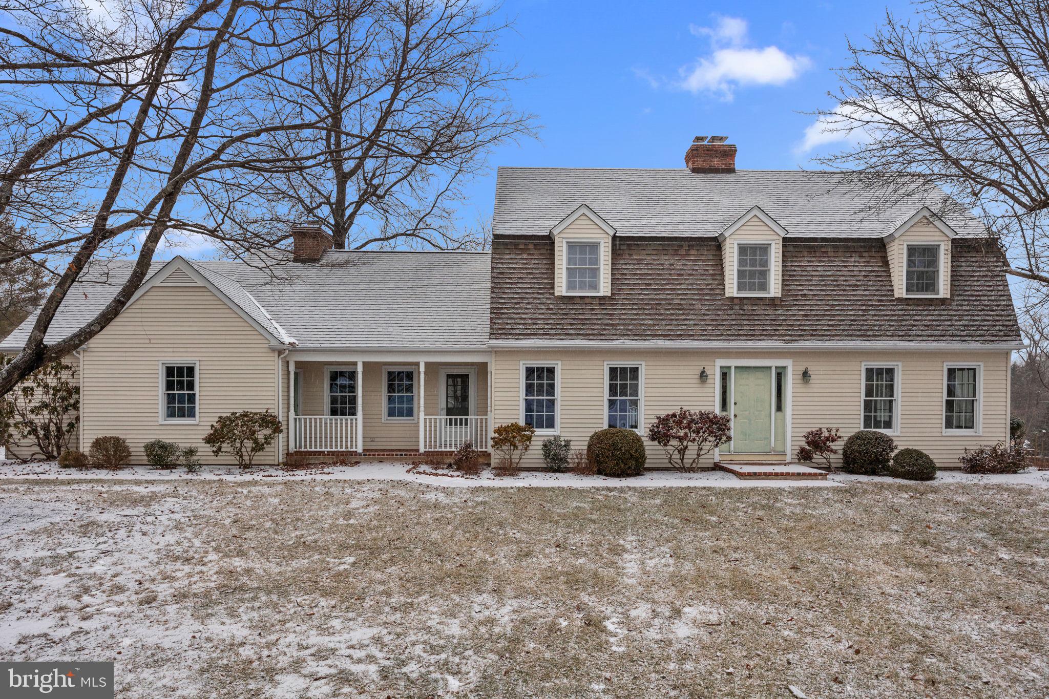 29 Hillside Ln