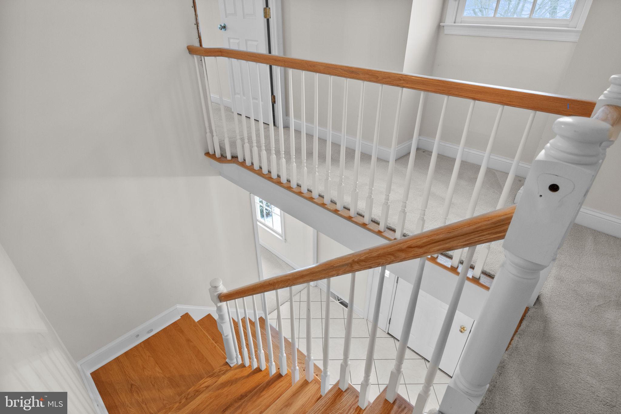 29 Hillside Ln