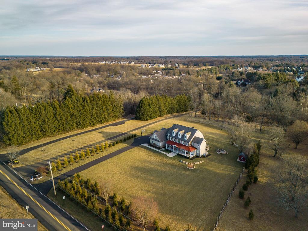 1406 Wrightstown Rd