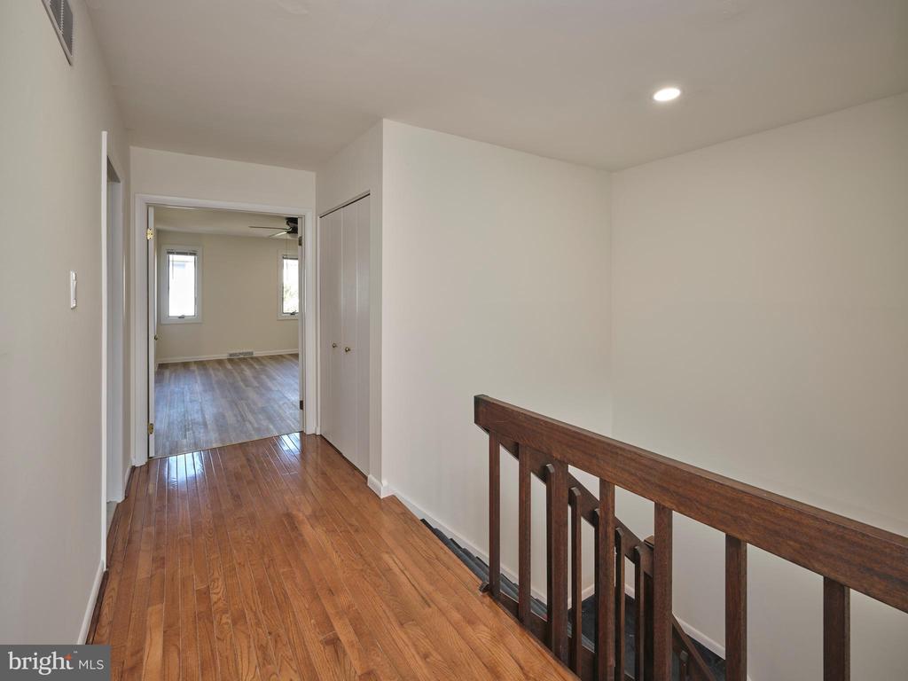 41 PARCHMENT DR