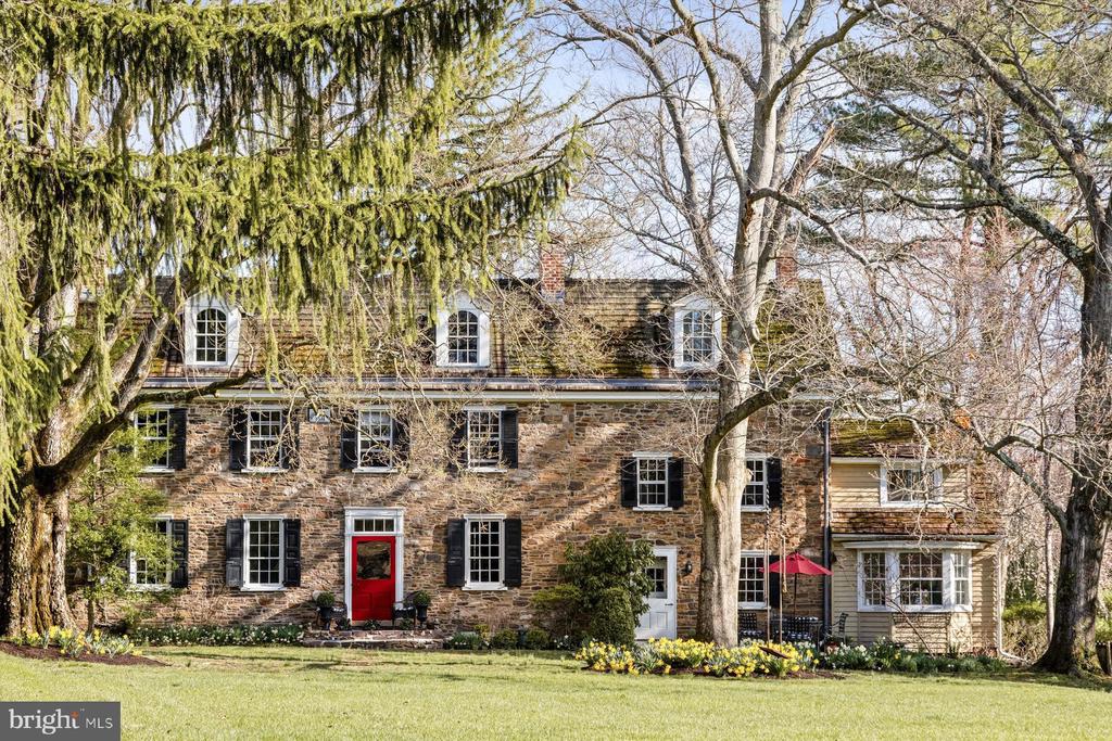 1566 WOODSIDE ROAD