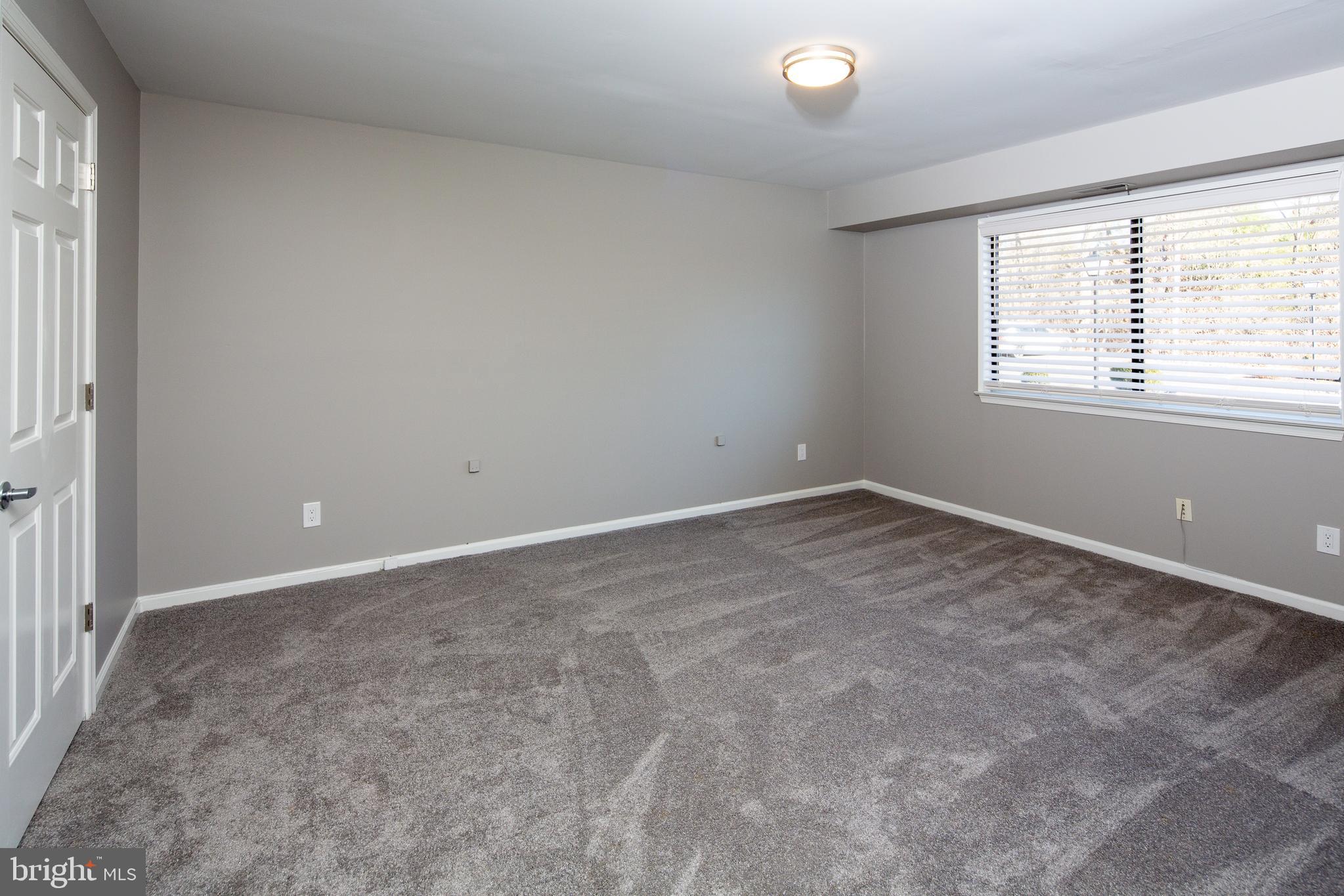 91 Hermitage Dr