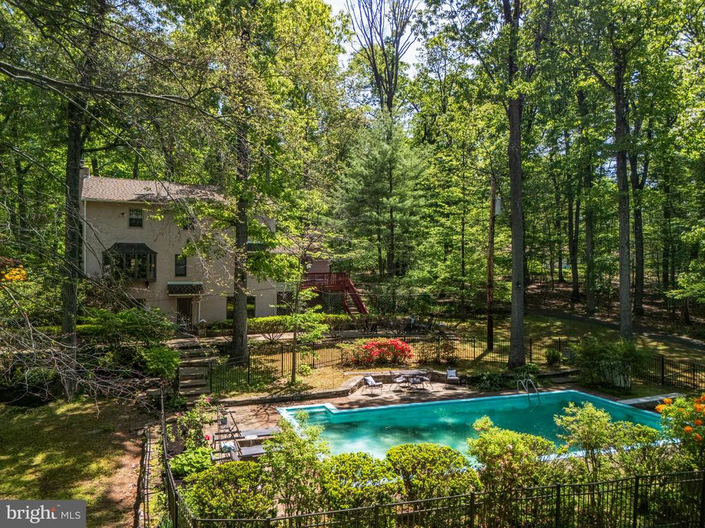 2667 Furlong Rd
