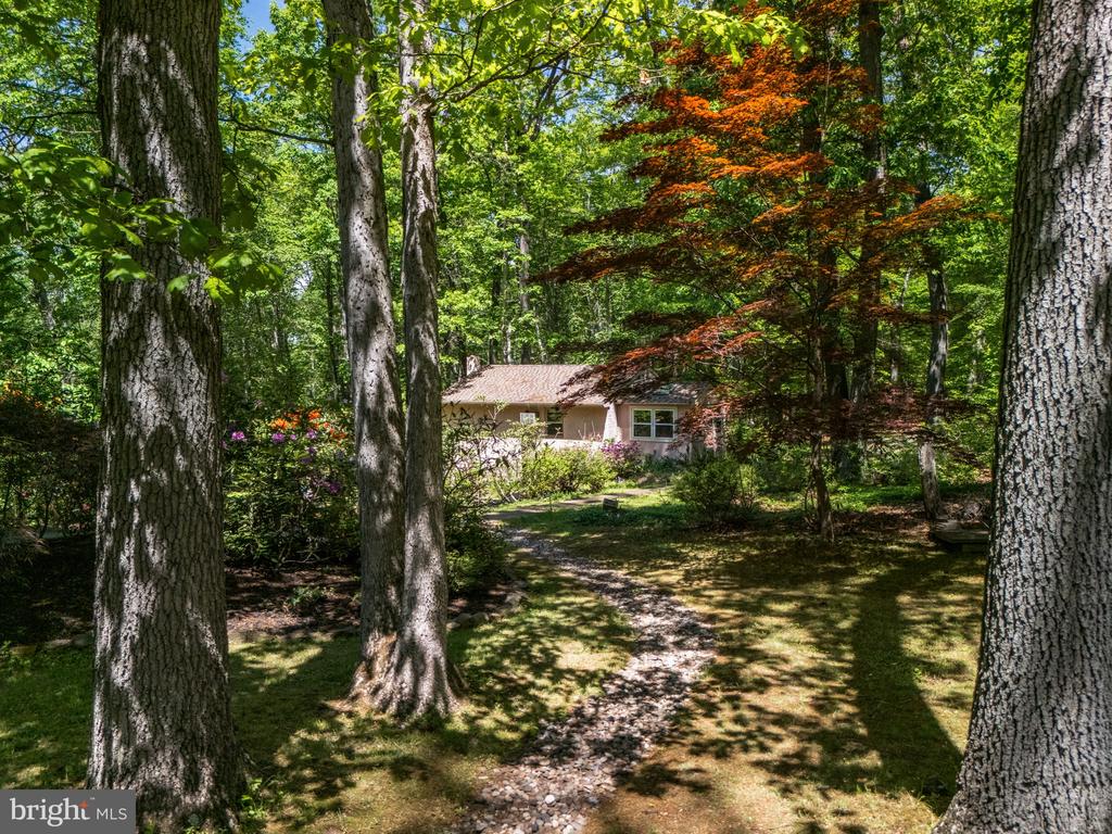 2667 Furlong Rd
