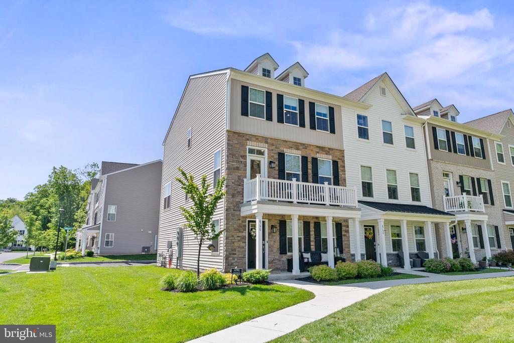 4790 JEFFERSON COURT