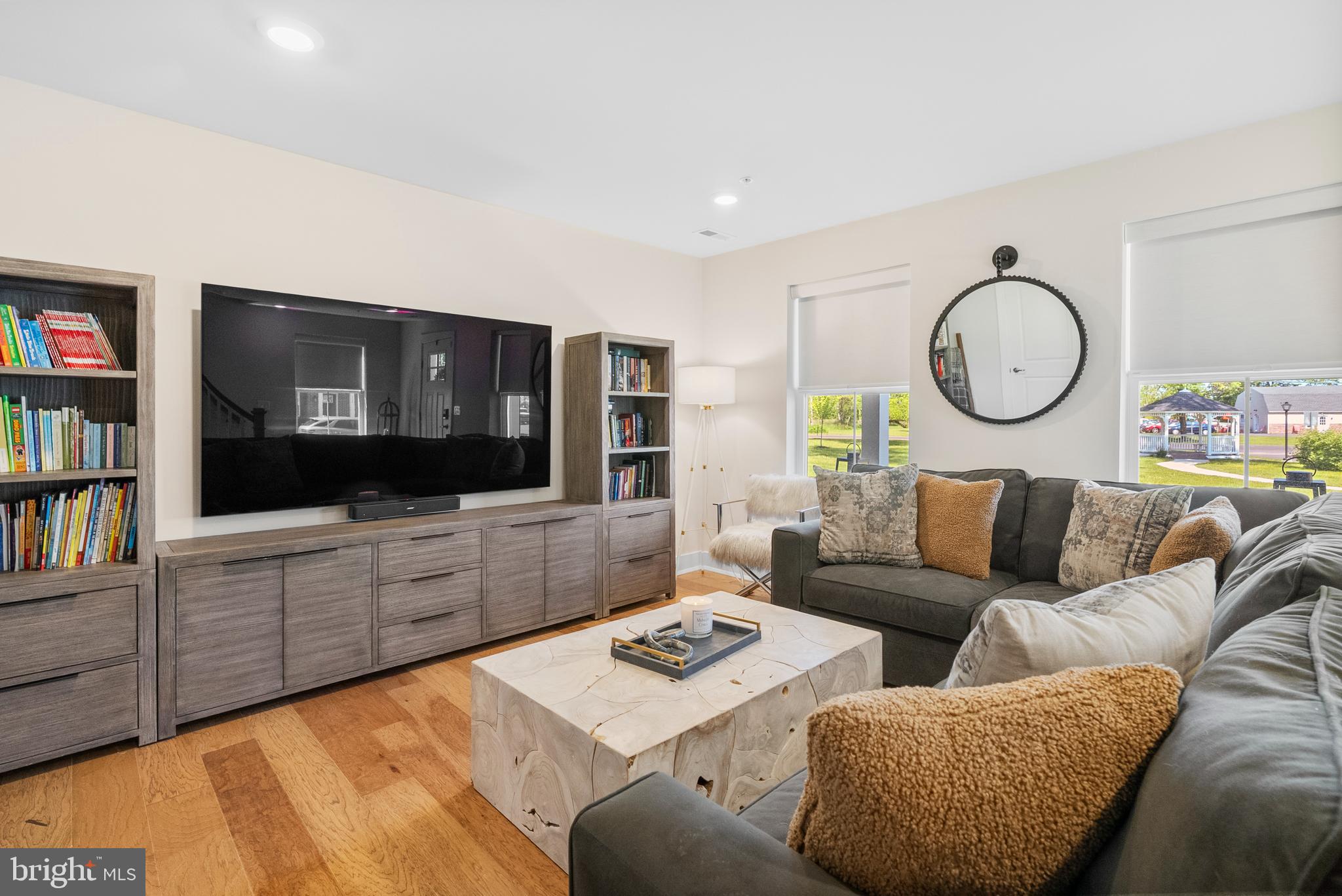 4790 JEFFERSON COURT