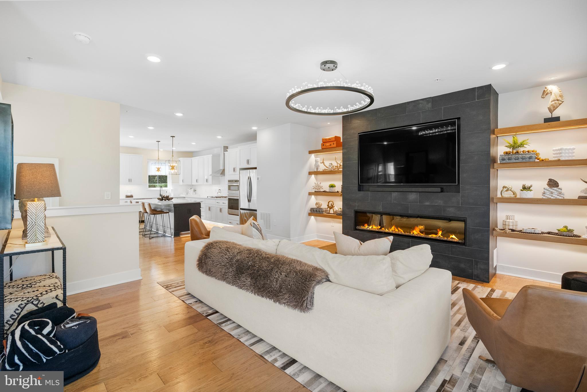 4790 JEFFERSON COURT