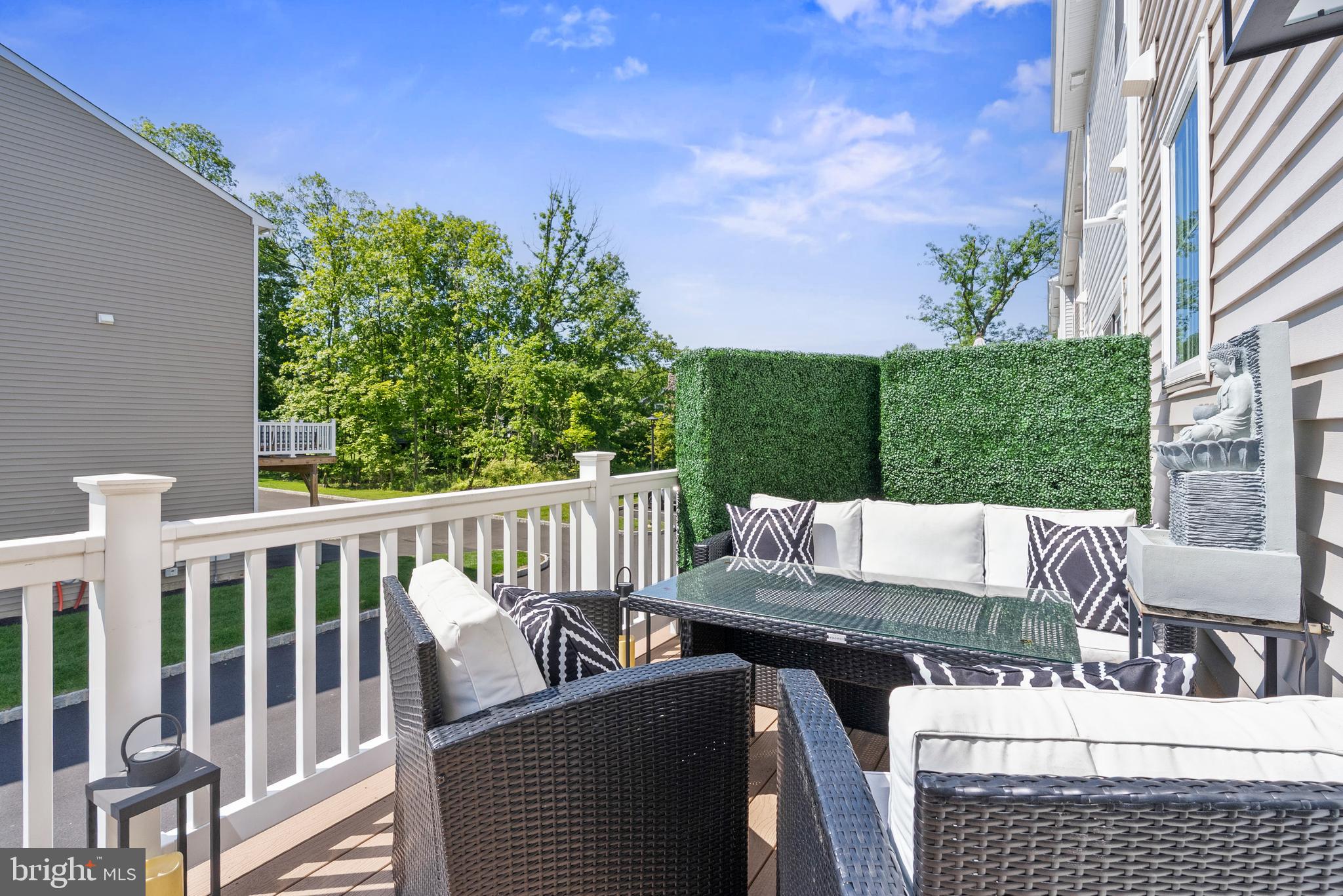4790 JEFFERSON COURT