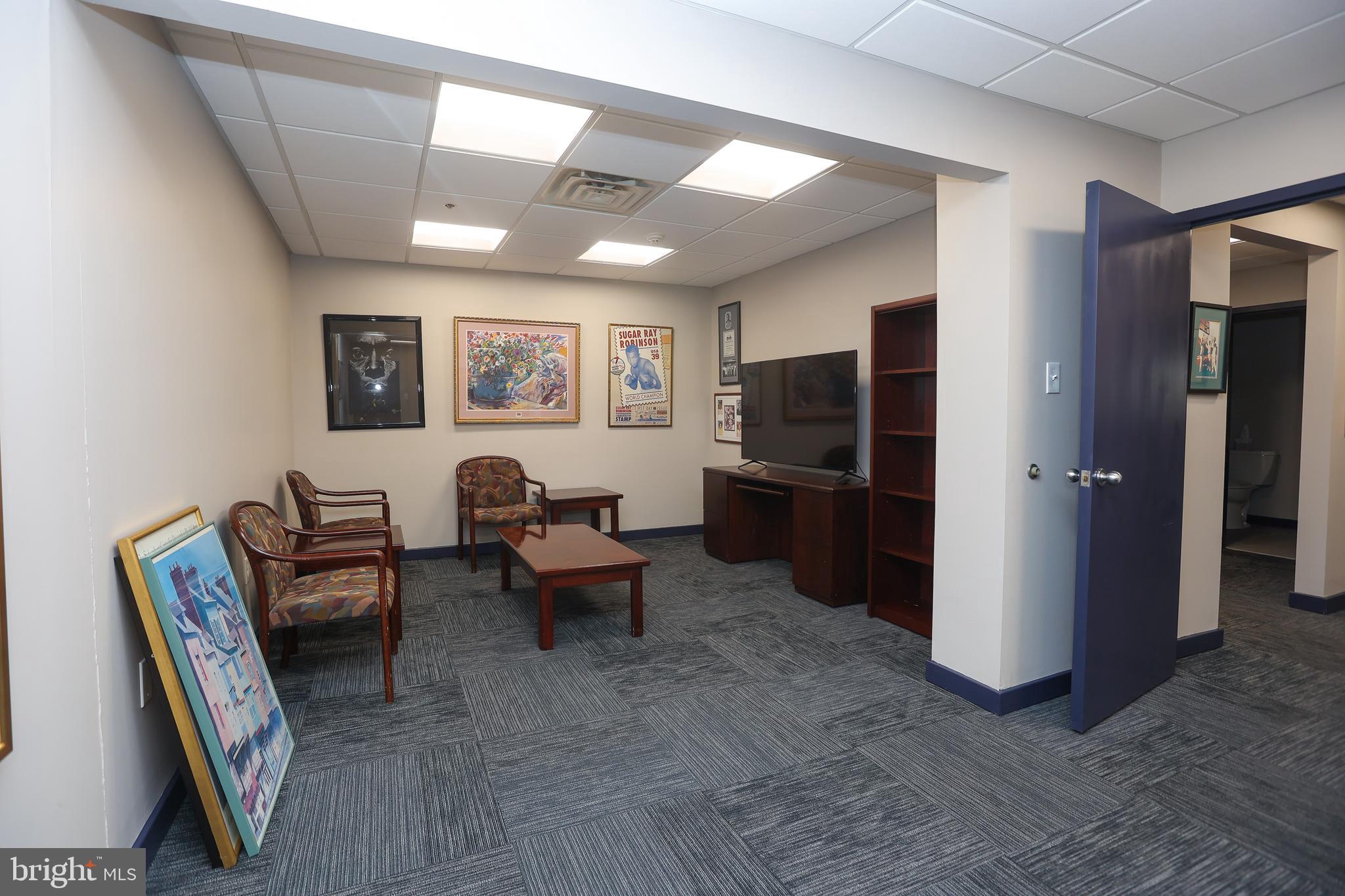 200 HIGHPOINT DRIVE 213