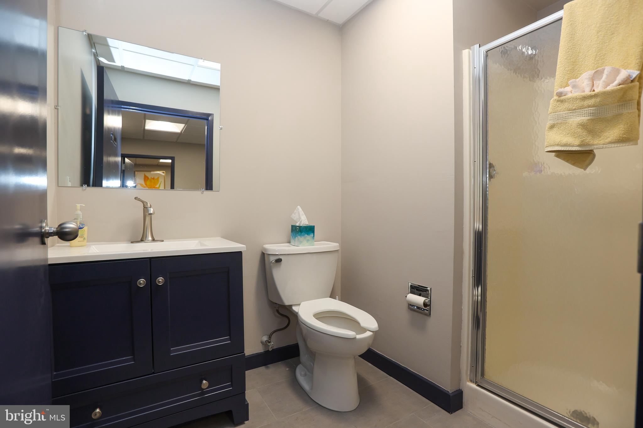 200 HIGHPOINT DRIVE 213