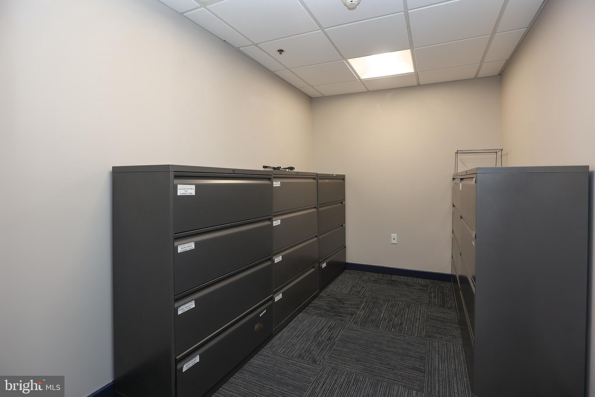 200 HIGHPOINT DRIVE 213