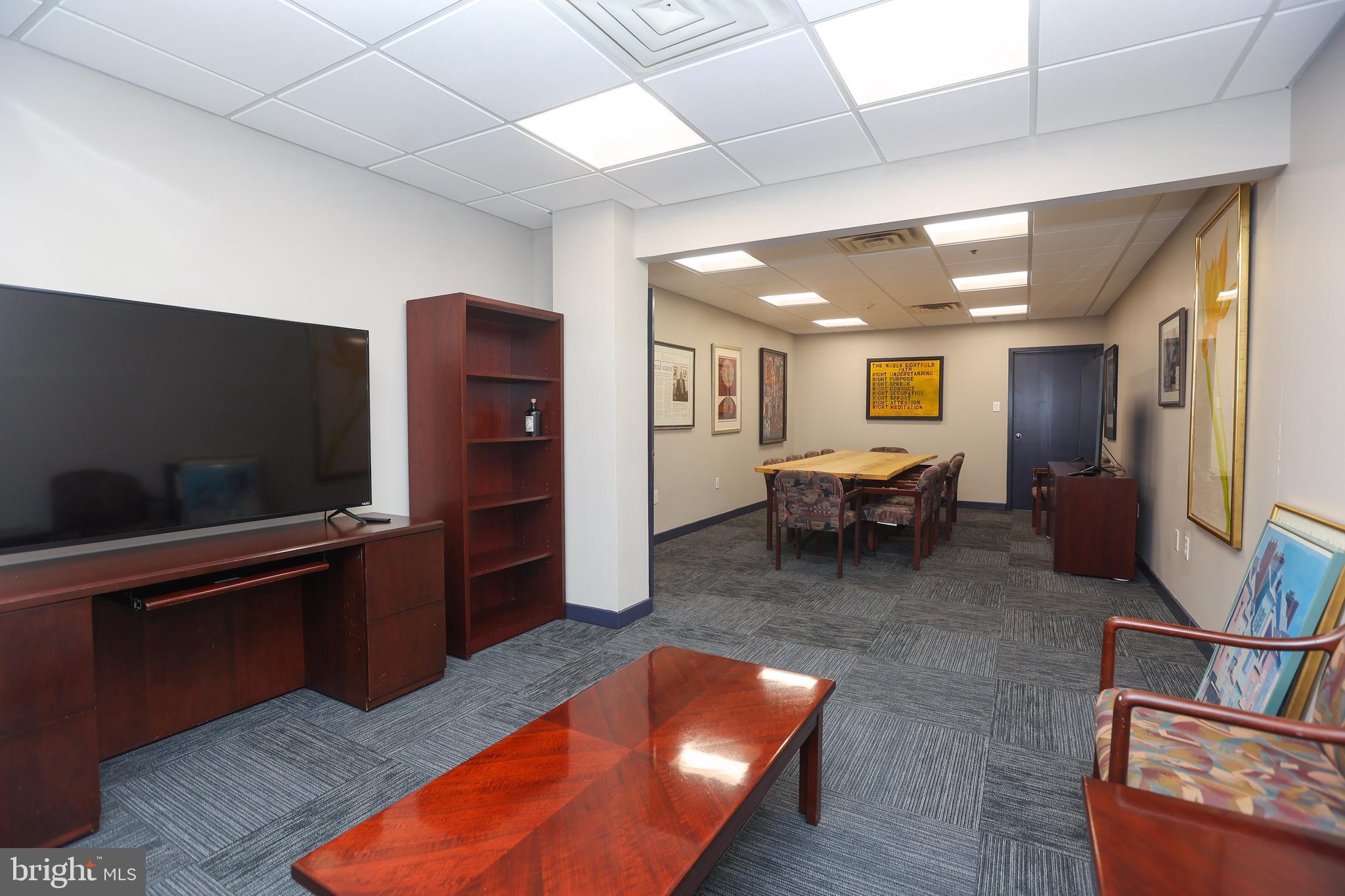 200 HIGHPOINT DRIVE 213