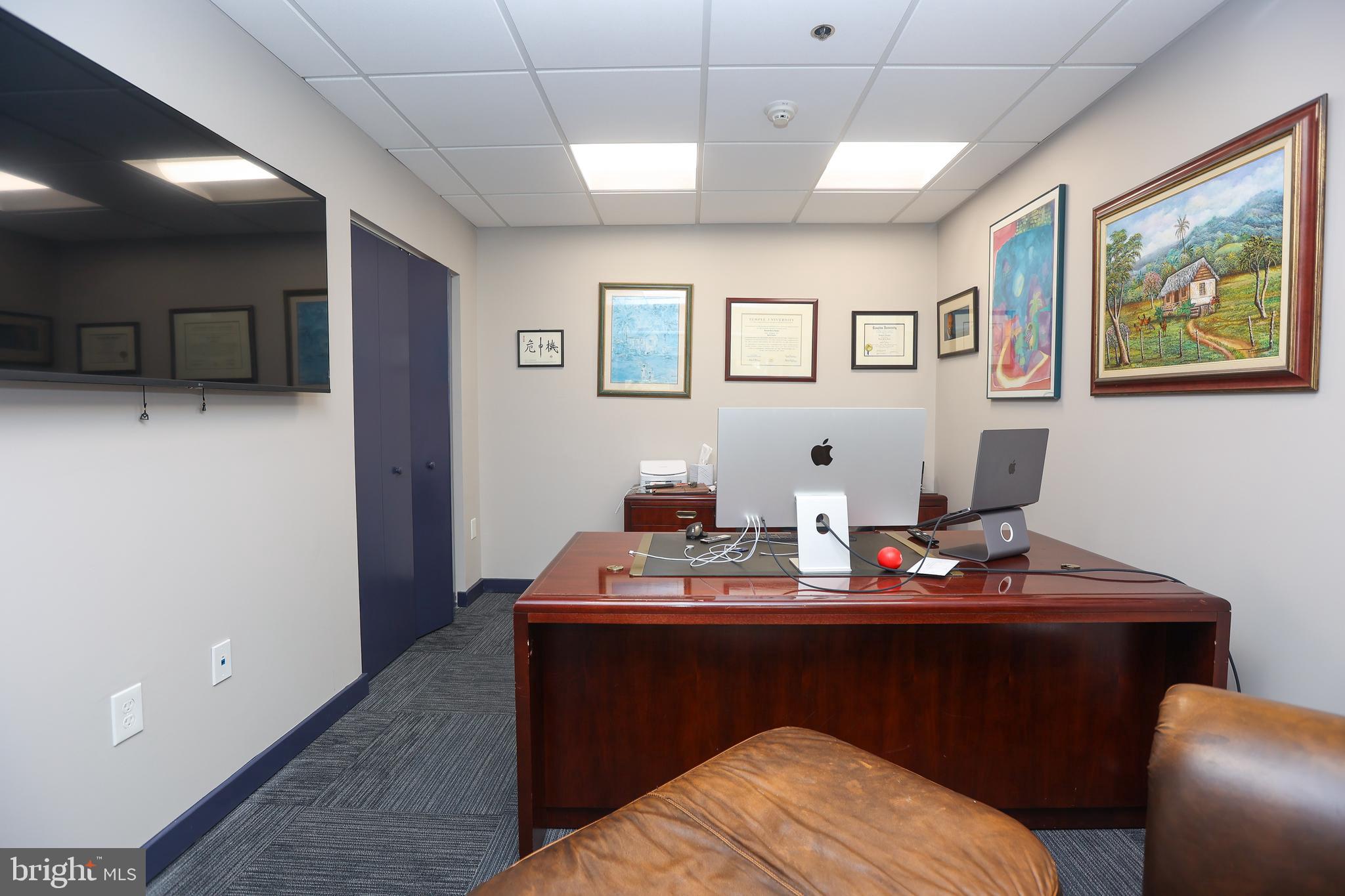 200 HIGHPOINT DRIVE 213