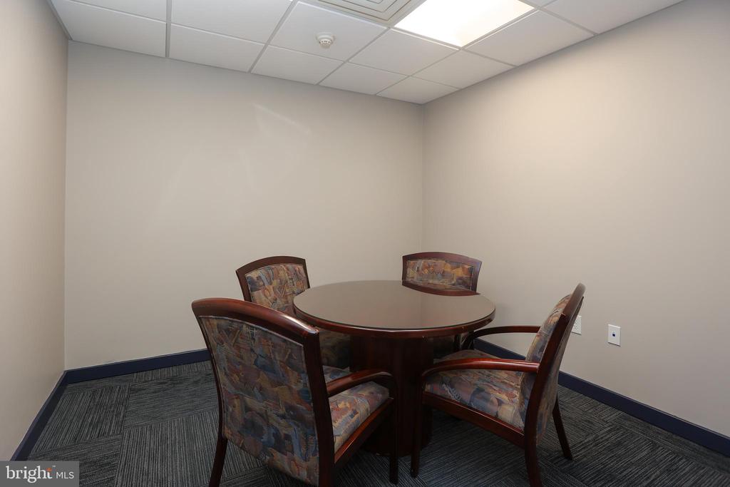 200 HIGHPOINT DRIVE 213