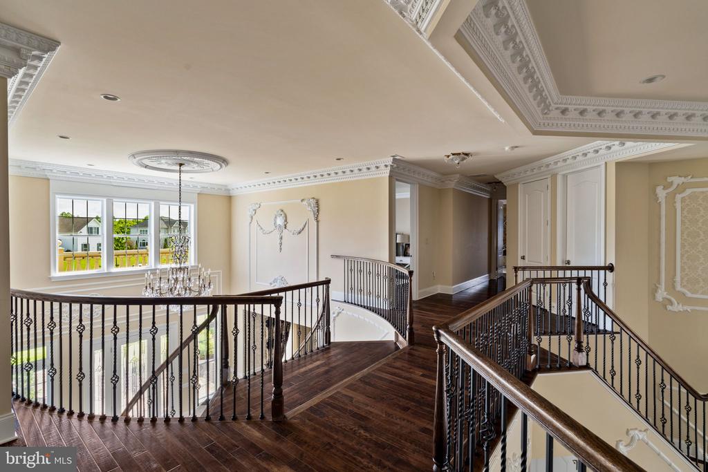 26 OXFORD DRIVE