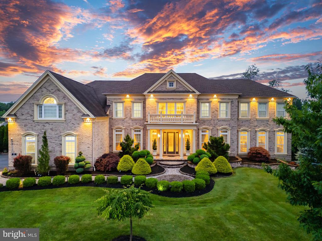 26 OXFORD DRIVE