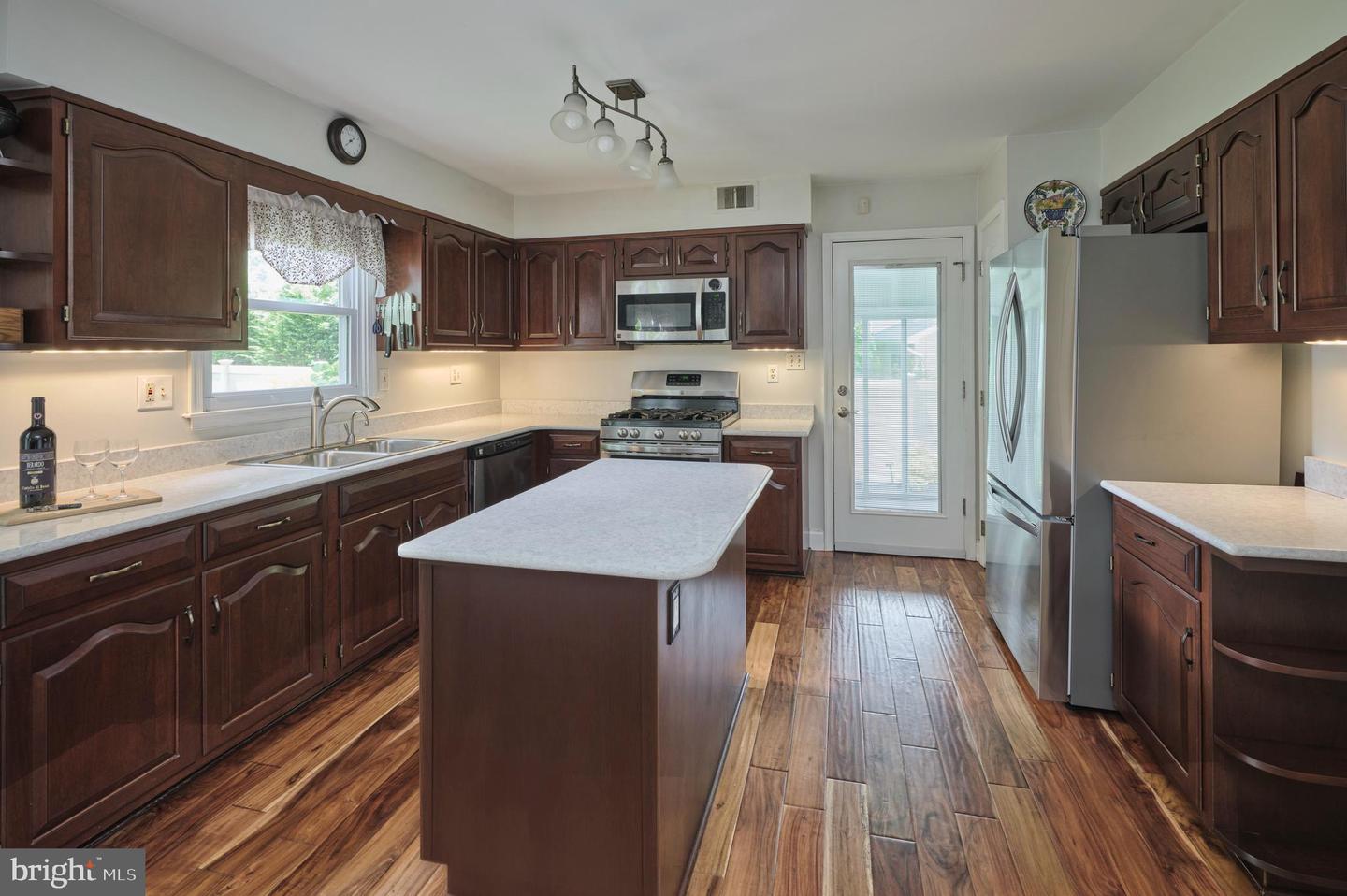 971 Weber Dr