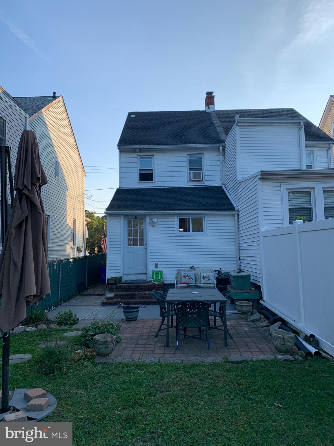 325 WALNUT STREET