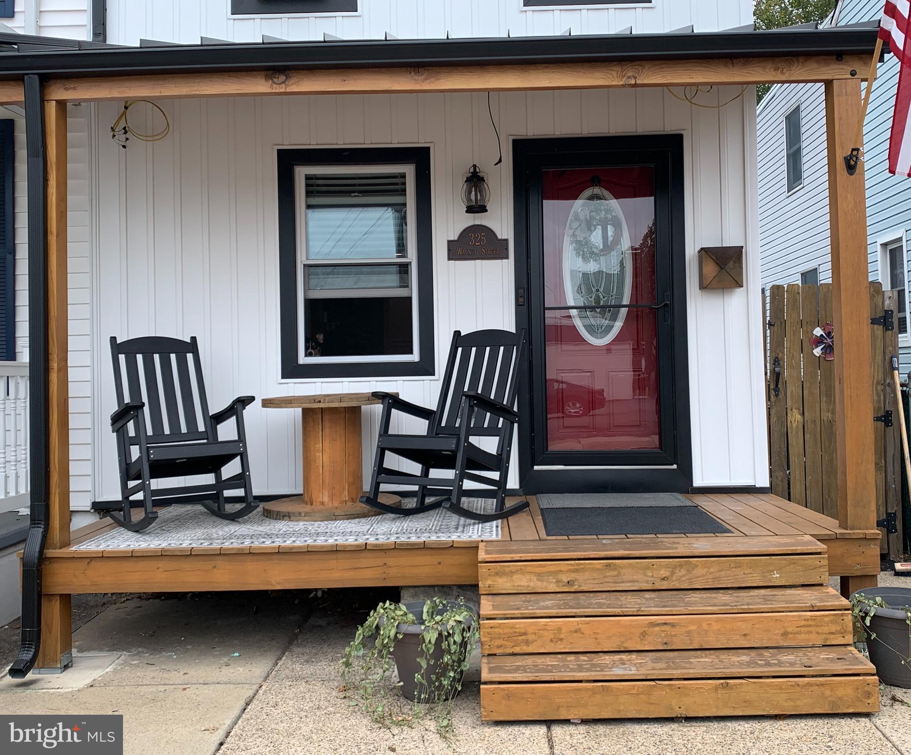 325 WALNUT STREET