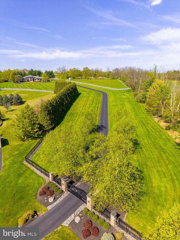 127 FAIRHILL SCHOOL ROAD