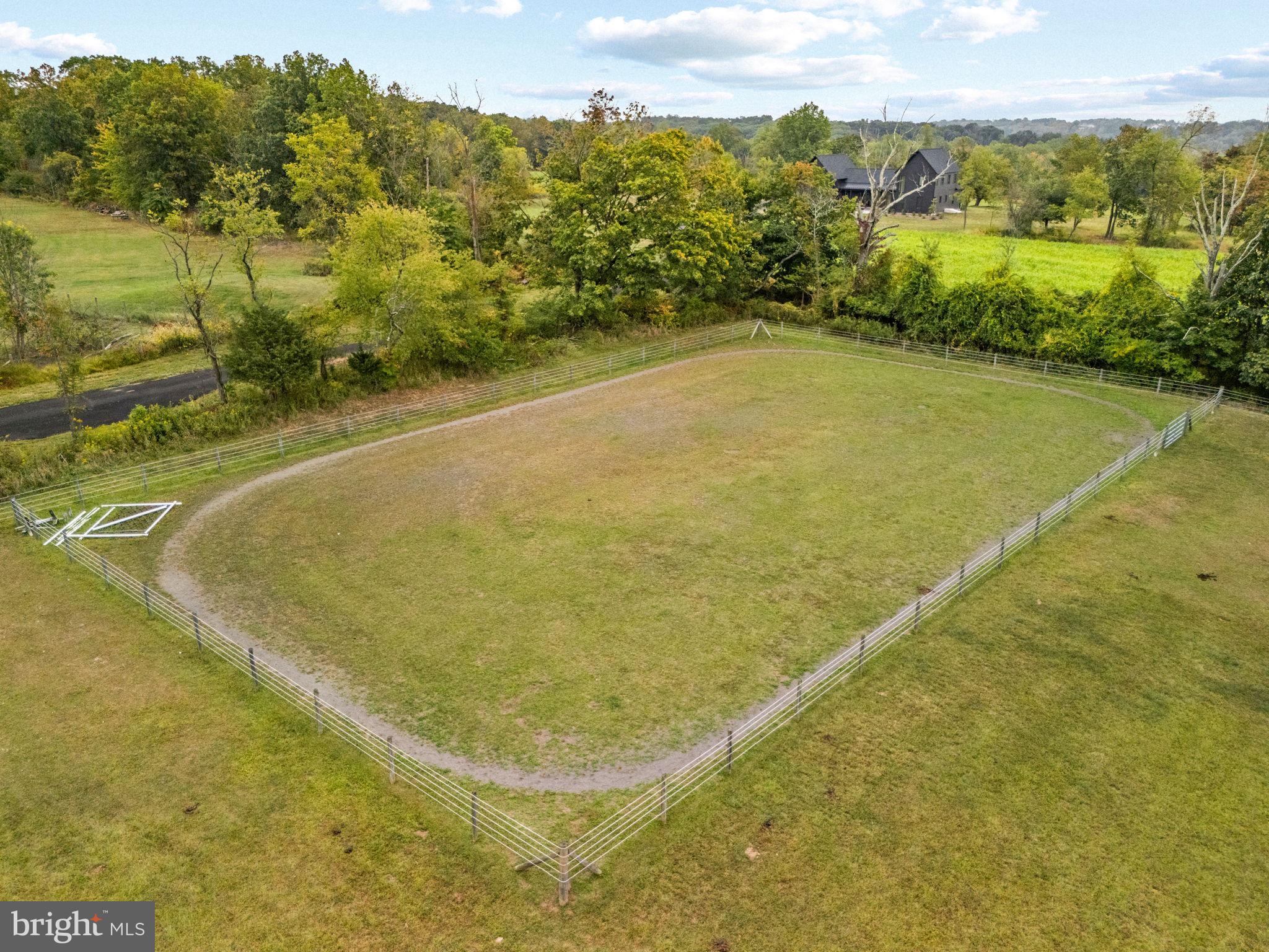 127 FAIRHILL SCHOOL ROAD