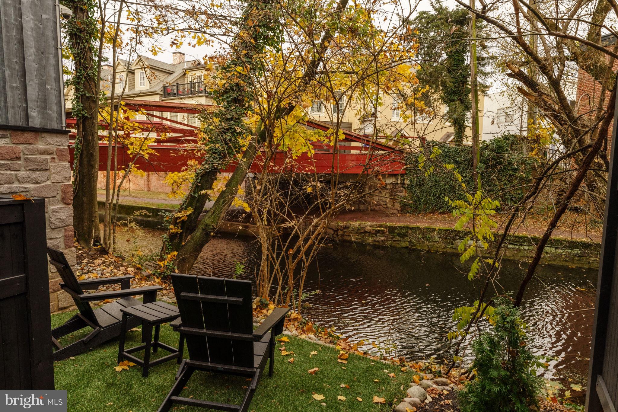 27 W MECHANIC STREET